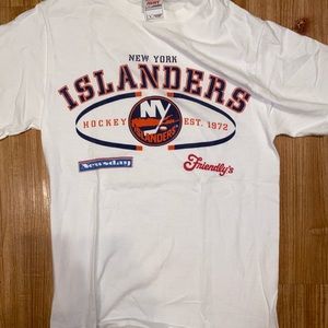 New York islander Sz Small White Tee Shirt